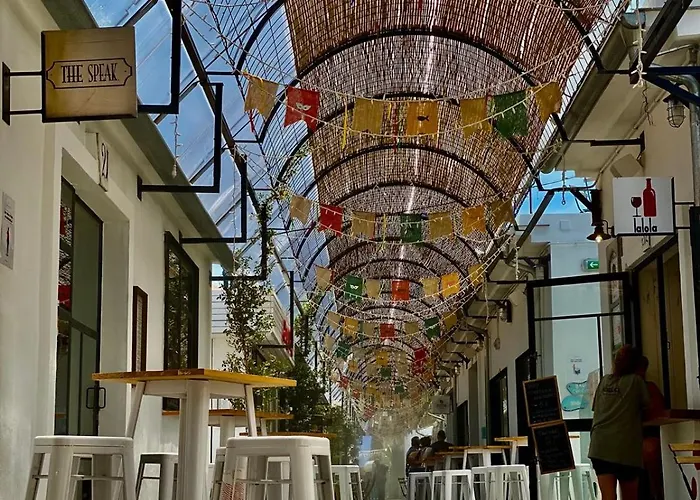 Casa De Colon *
