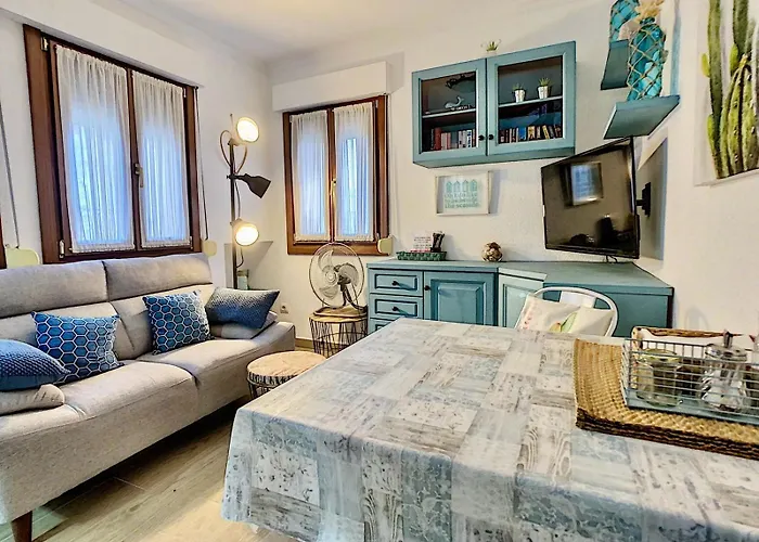 Casa De Colon دينايا